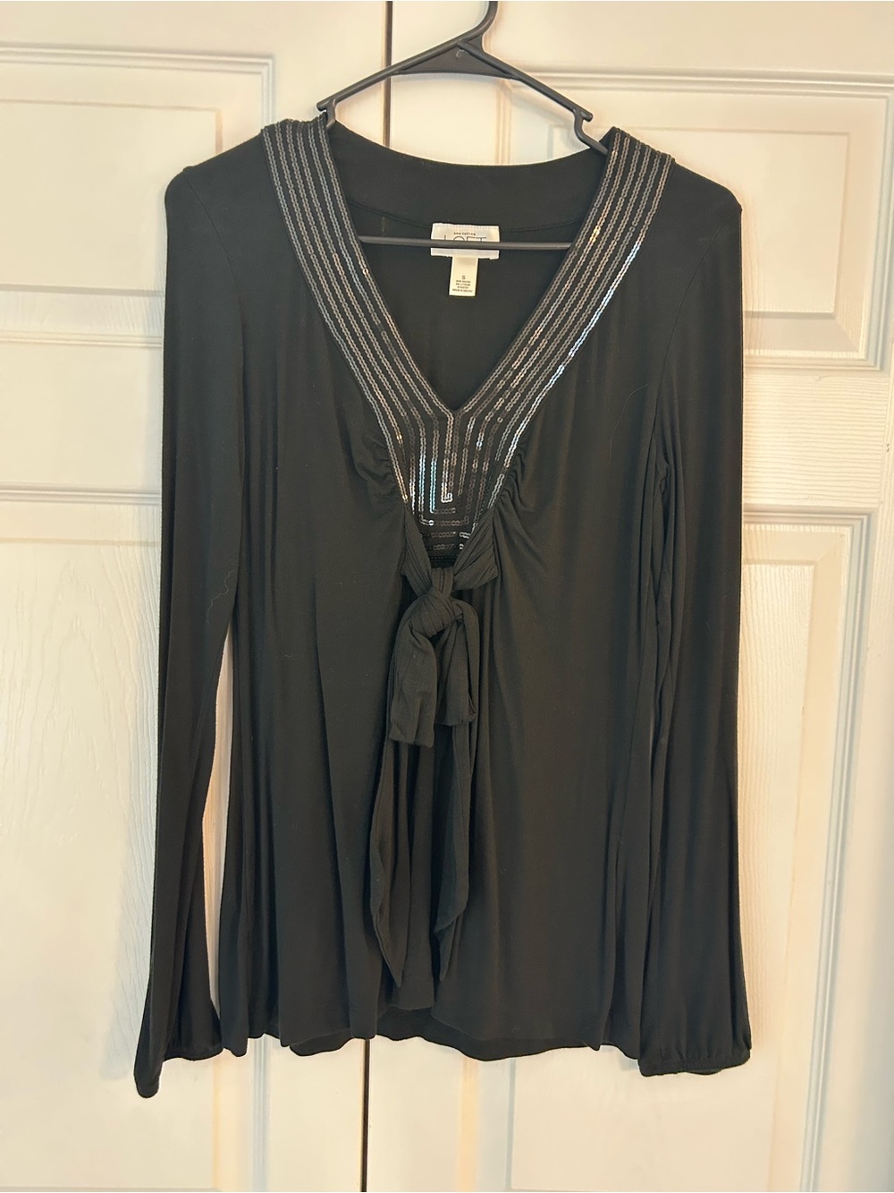 NWOT LOFT Women’s Black Sequin Accent Lace Up V-Neck Tunic Blouse Shirt Size S